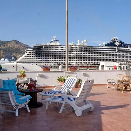 Attico Con Terrazza Sul Porto Leilighet Palermo Eksteriør bilde