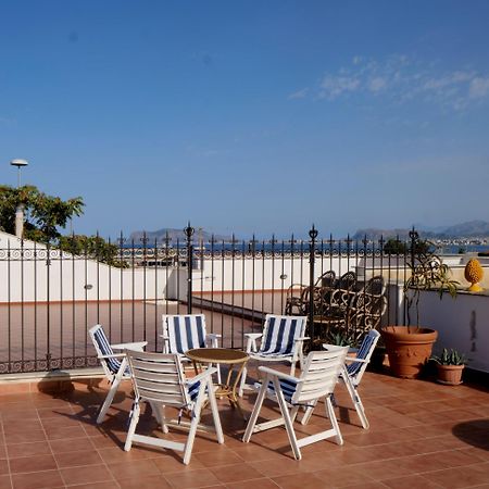 Attico Con Terrazza Sul Porto Leilighet Palermo Eksteriør bilde